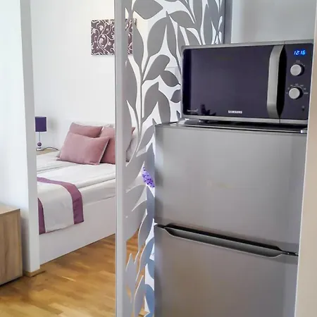 Colours Superior Apartamento Budapest